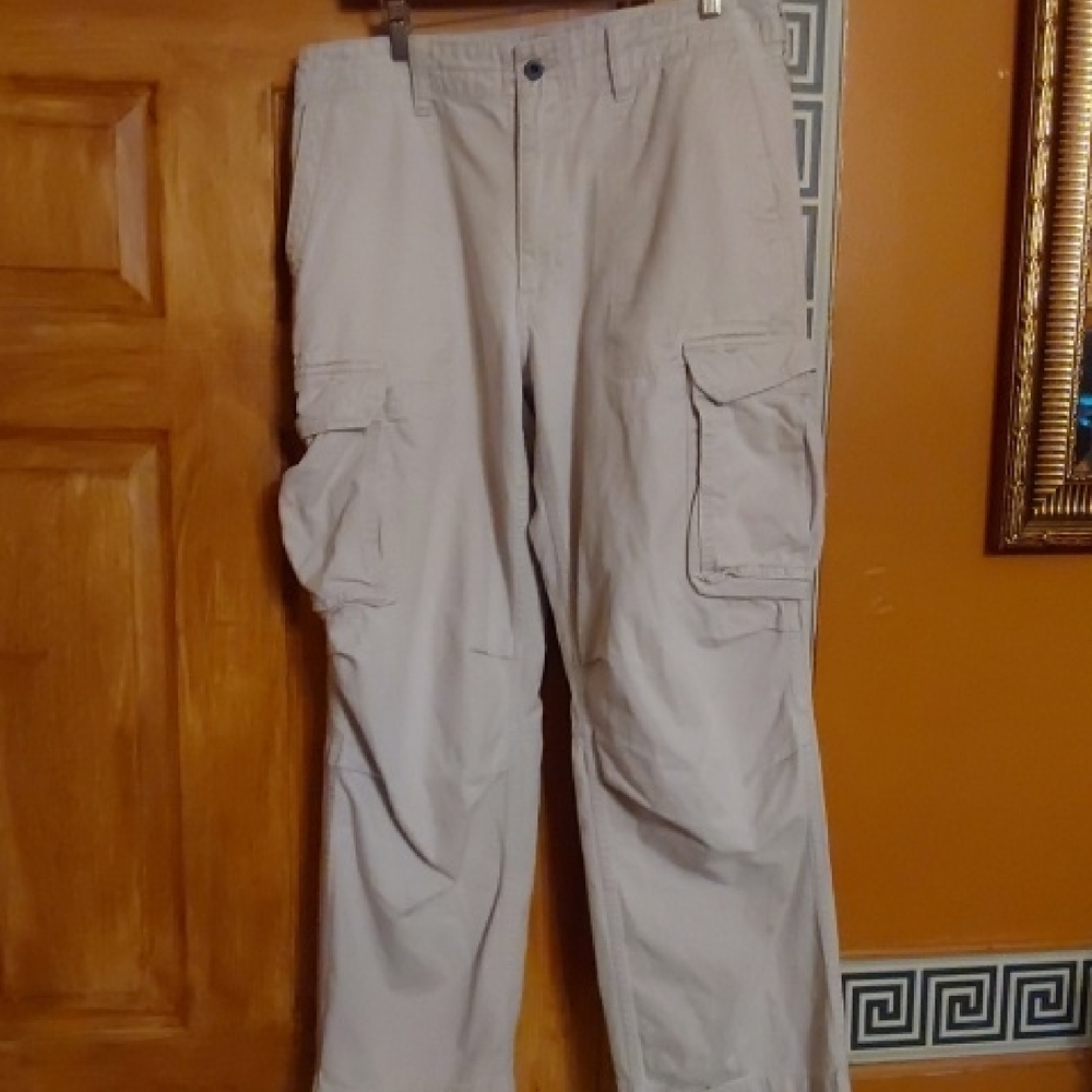 Polo by Ralph Lauren Cargo Pants in Tan with Durable Fabric